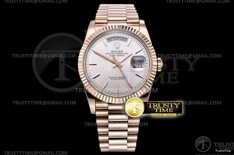 0123 RDD0219E – DayDate 36mm RelaxedFit 695